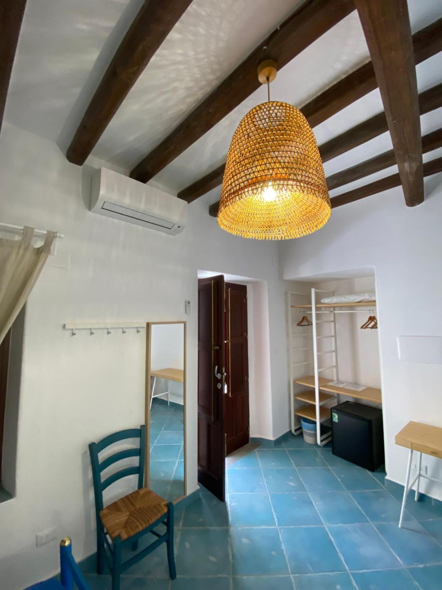 Pensione La Nassa Stromboli Exterior foto