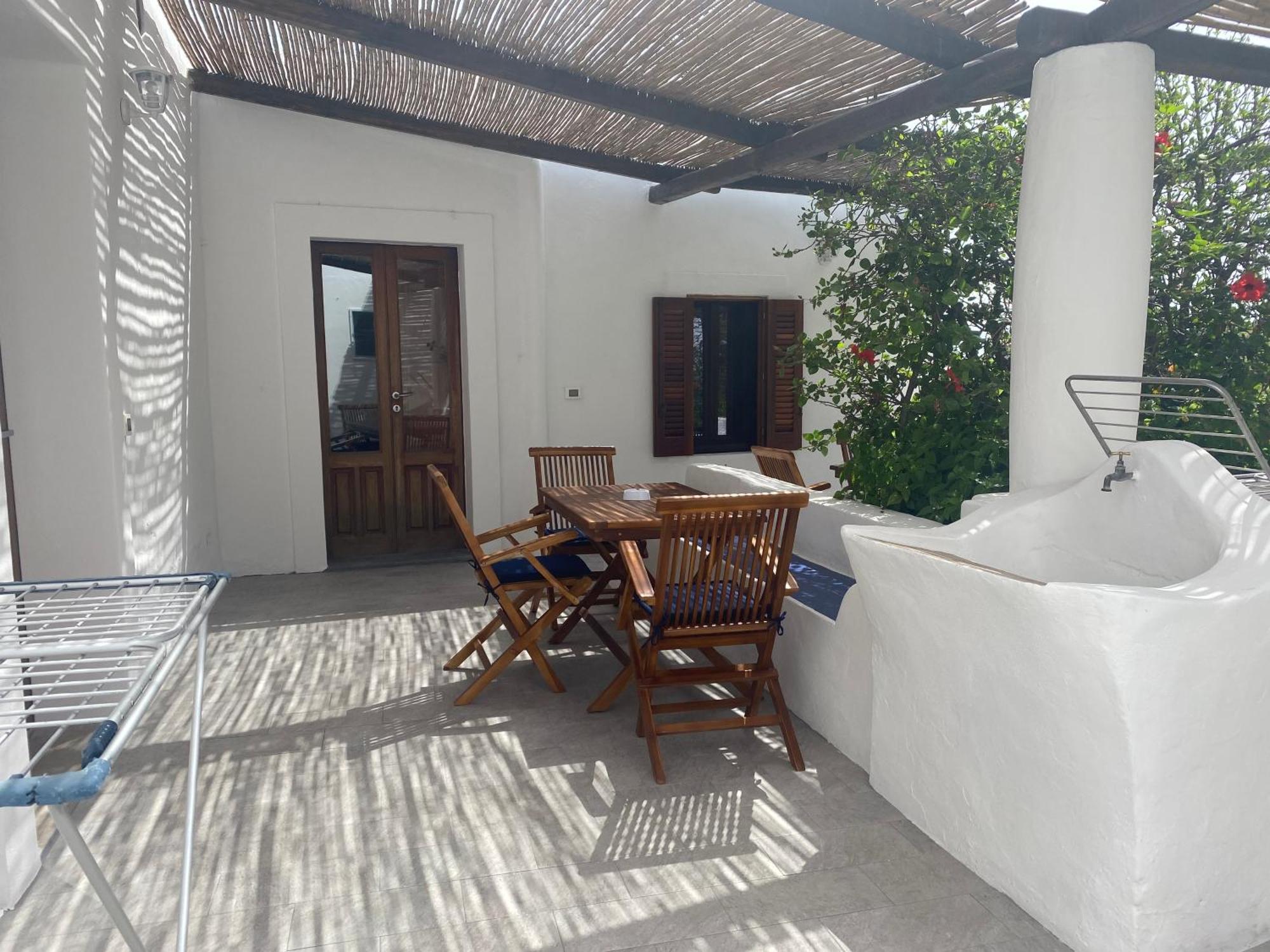 Pensione La Nassa Stromboli Exterior foto